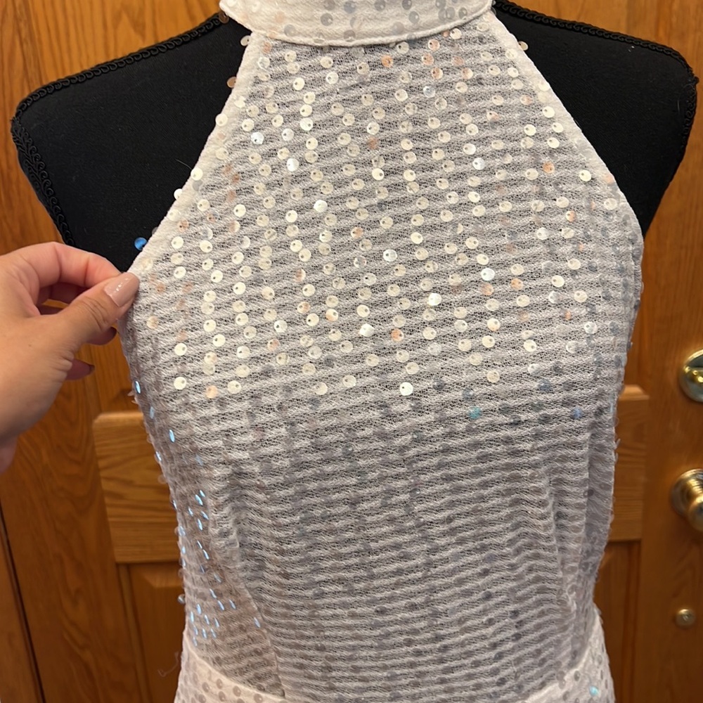 Dress - Picture 2 of 5